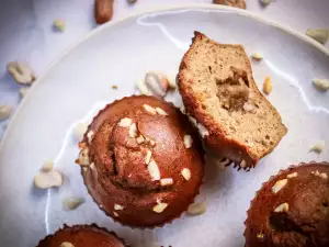 Muffins de cacahuetes con relleno de manzana