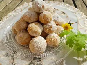 Galletas griegas de almendra y mantequilla