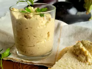 Caviar de berenjena con mayonesa