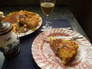 Tortilla de patata, pimiento y chorizo