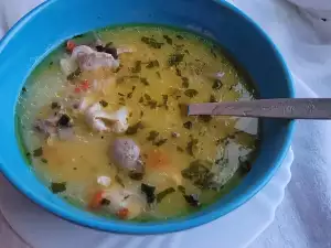 Sopa de pollo cetogénica