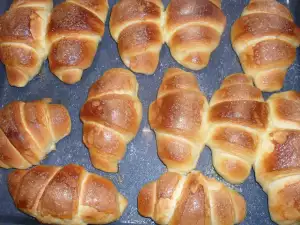 Bollos esponjosos con delicias turcas