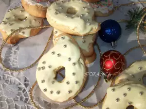 Galletas navideñas con glaseado blanco