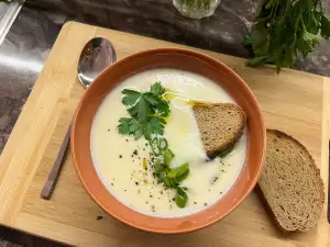 Crema de coliflor con patatas