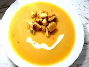 Crema de patatas con apio nabo