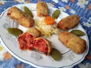 Croquetas de patata con remolacha