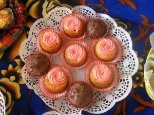 Muffins de chocolate blanco y crema de vainilla