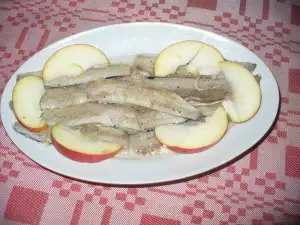 Anchoa marinada con manzanas