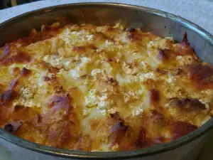 Pastel de masa filo con yogur y bicarbonato