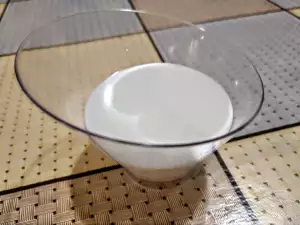 Mascarilla Embellecedora con Gelatina y Huevo