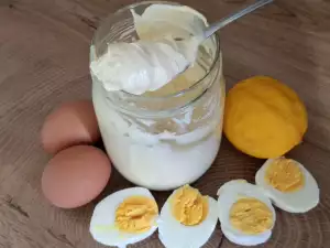 Mayonesa de huevos cocidos