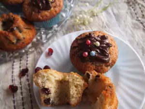 Magdalenas de arándanos rojos y chocolate