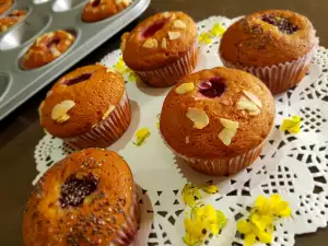 Muffins Rápidos con Fruta Congelada