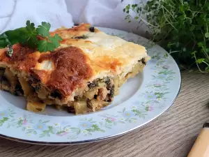 Moussaka con carne y espinacas