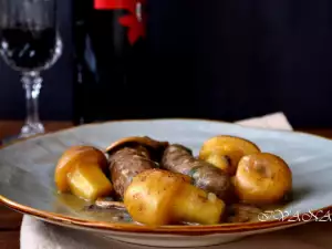 Longanizas con champiñones y patatas