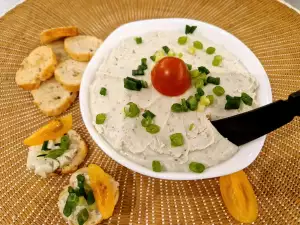 Paté de quesos con cebolleta verde