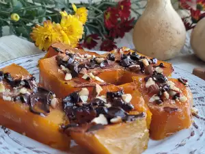 Calabaza asada con chocolate y almendras