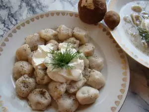 Pelmeni con carne picada y boletus