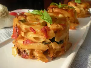 Penne con albahaca y tomates secos