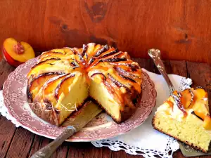 Bizcocho de melocotón con crema pastelera