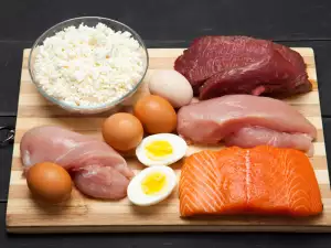 ¿Existen riesgos en la combinación de huevos y pescado?