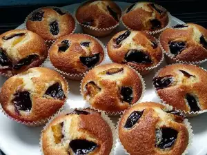 Muffins esponjosos de frutas