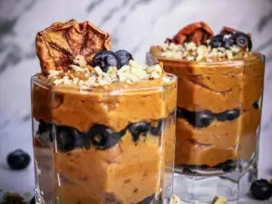 Postre de calabaza con caquis