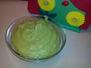 Puré de guisantes con batatas y zanahorias