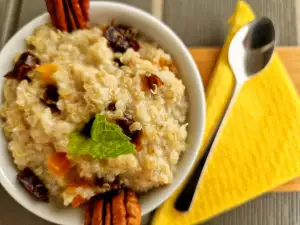 Desayuno de quinoa con dátiles