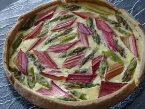 Quiche de espárragos y ruibarbo