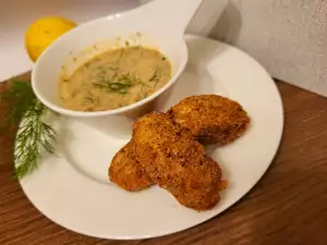 Croquetas de pescado con salsa de limón