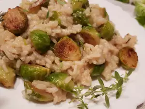 Risotto de coles de Bruselas y parmesano