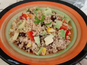 Ensalada de quinoa y frijoles