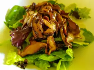 Ensalada de setas shiitake