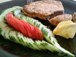 Schnitzel de Carne Picada con Guarnición