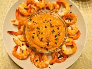 Gambas con salsa Romesco