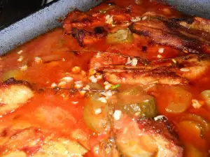 Caballa al horno con salsa de tomate