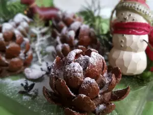 Piñas Navideñas de Galletas