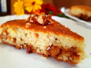 Tarta de sémola con almendras caramelizadas