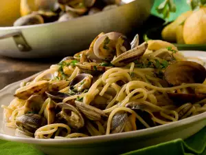 Espaguetis con almejas alle Vongole