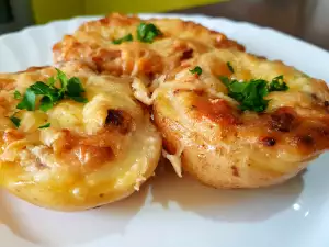 Patatas rellenas de champiñones y quesitos