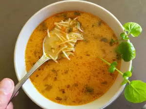 Sopa de calabacín y berros