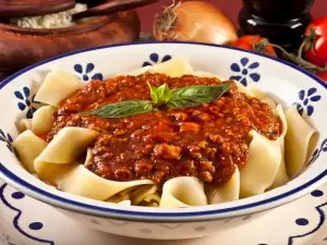 Tagliatelle a la boloñesa (receta clásica)