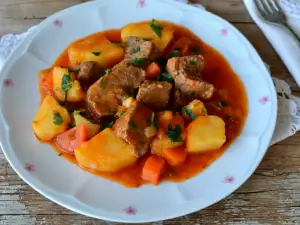 Estofado de ternera con patatas clásico