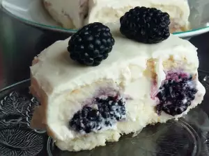 Terrina dulce con moras