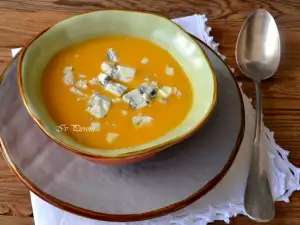 Crema de calabaza con parmesasno y gorgonzola