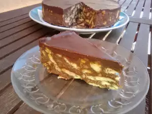 Tarta de galletas y chocolate con 4 ingredientes