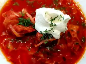 Borsch de bacon al estilo ucraniano