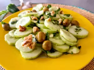 Ensalada vegana de pepino