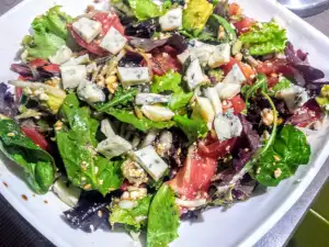 Ensalada verde con gorgonzola y espinacas